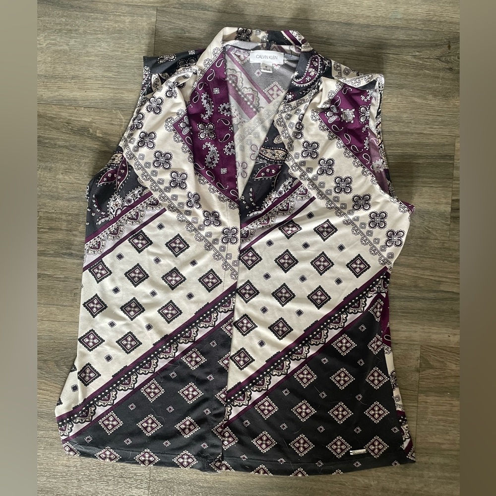 CALVIN KLEIN PURPLE PAISLEY PATTERN BLOUSE